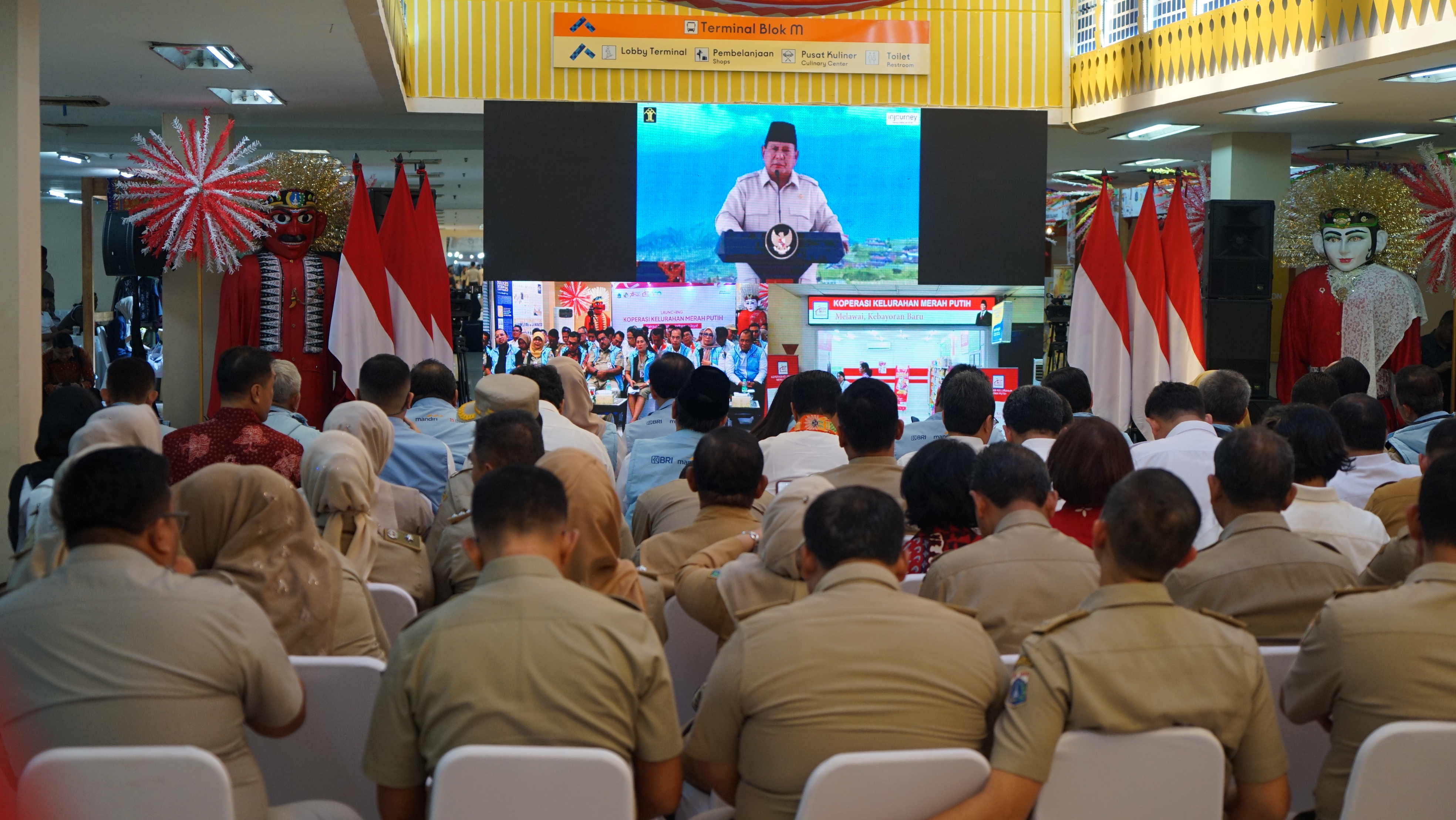 perumda-pasar-jaya-menghadiri-peluncuran-kelembagaan-80000-koperasi-desakelurahan-merah-putih